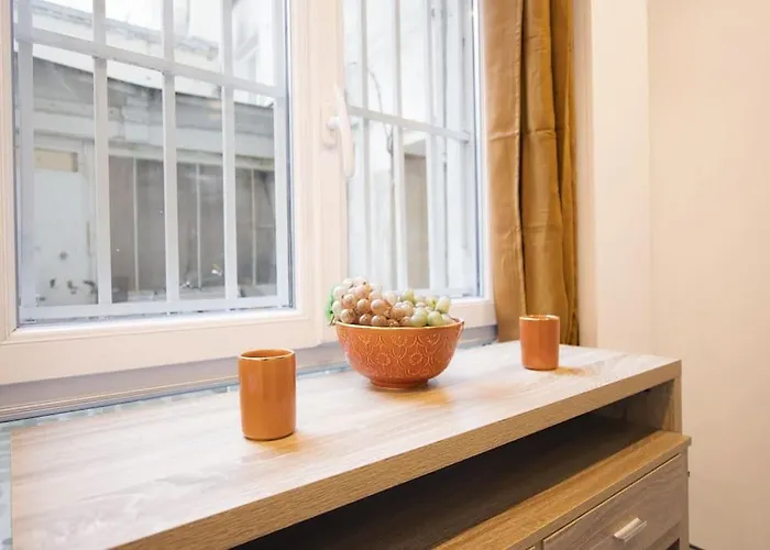 Avec Jacuzzi Dans Le 10e Παρίσι